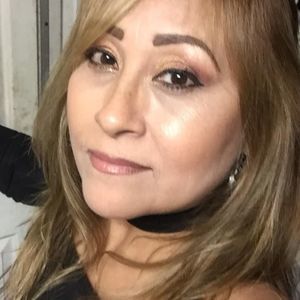 Meet your Posher, Amelia v